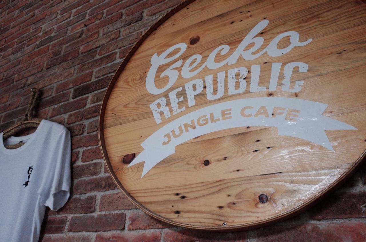 Gecko Republic Jungle Hostel Ко Тао Екстериор снимка